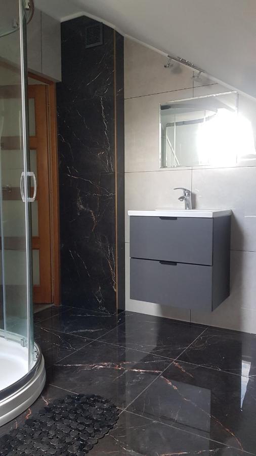 KrasnobródApartament Sosnowaアパートメント エクステリア 写真