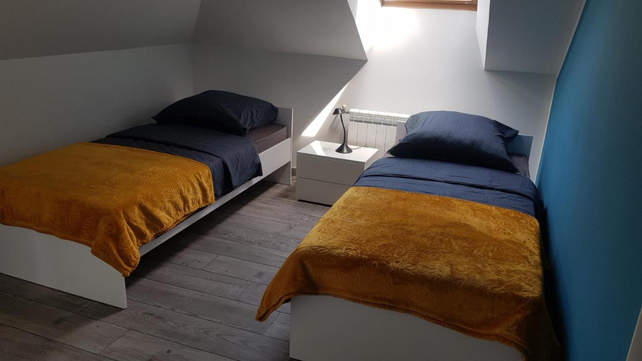 KrasnobródApartament Sosnowaアパートメント エクステリア 写真