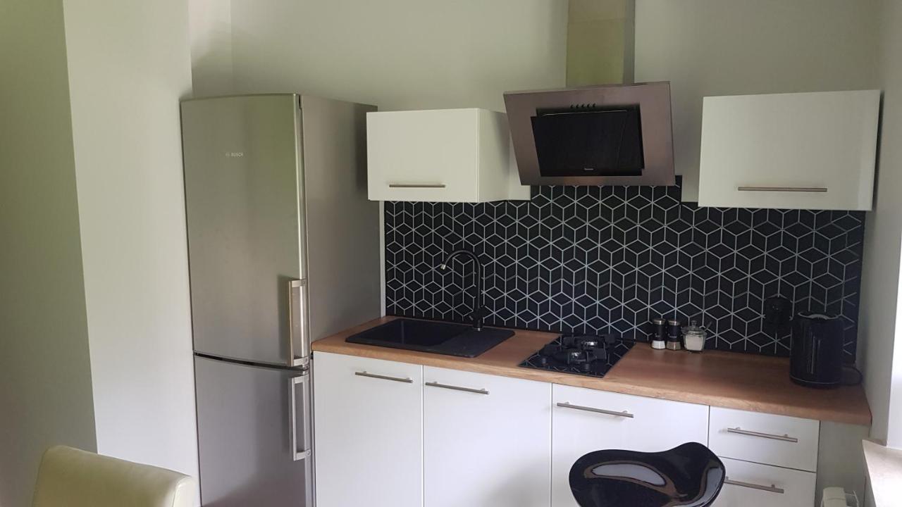 KrasnobródApartament Sosnowaアパートメント エクステリア 写真