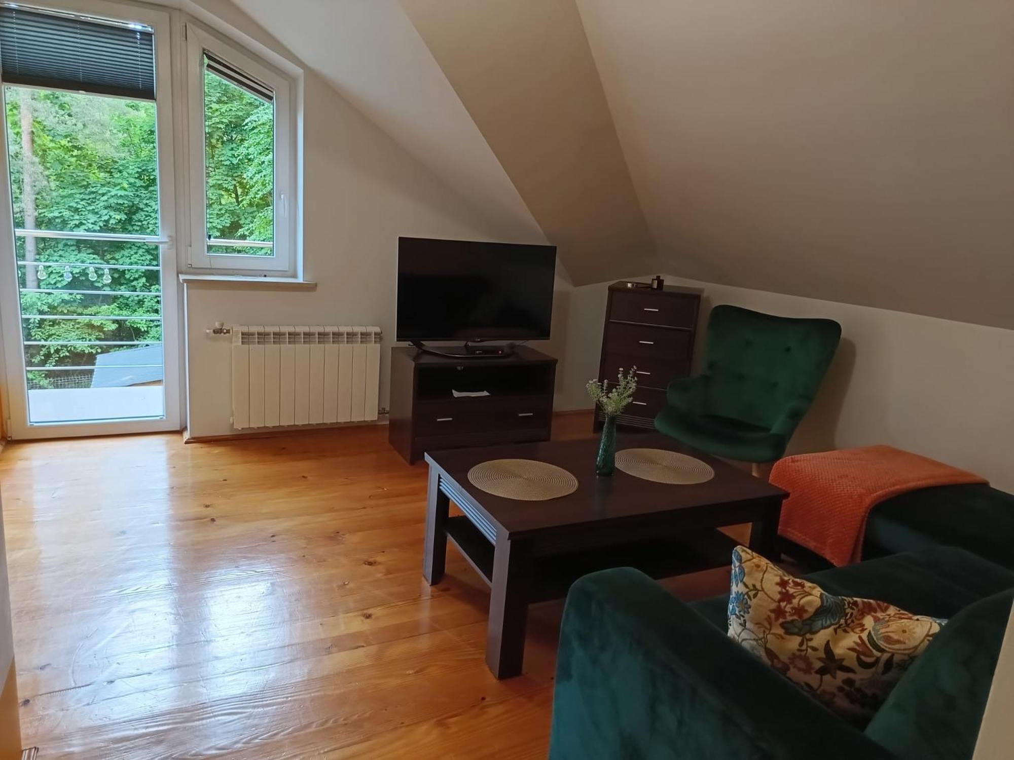 KrasnobródApartament Sosnowaアパートメント エクステリア 写真